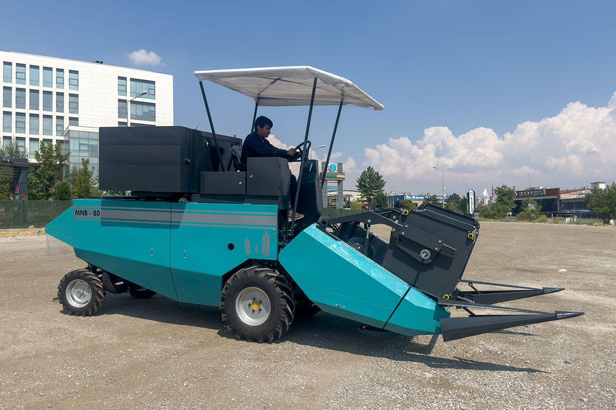 Parsel Biçerdöveri